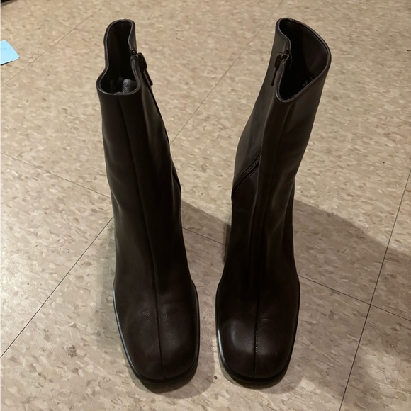 Vintage Nine West Brown Square Toe Leather Boots - Picture 4 of 5